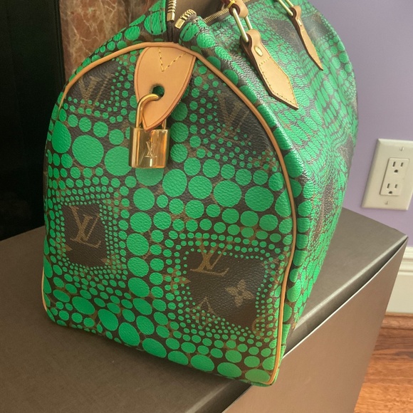 LOUIS VUITTON Limited Edition Yayoi Kusama Speedy 30 in green monogram dots !! - Picture 9 of 15
